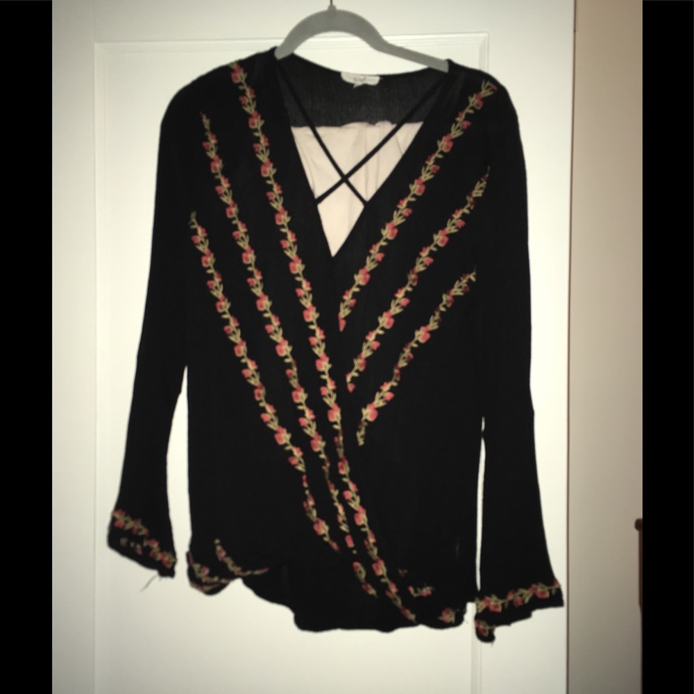 Easel boho chic top
